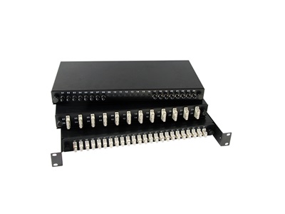 CCS 1U 19" optikai kihúzható patch panel, 24 x LC DX, SC SX, E2000 toldóhoz, üres