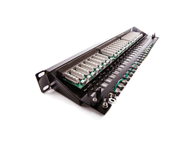 KELine, Giga KOMPAKT 1U magas Cat.5E patch panel 24xRJ45/u, árnyékolt