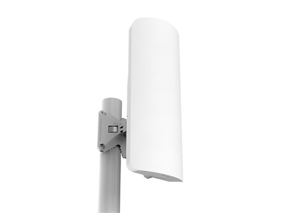 MikroTik, 15dBi/120° - 5GHz MiMo integrált szektor antenna (mANTBox 15s)