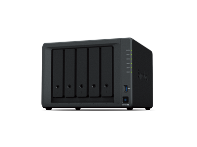 Synology, NAS 5 Fiókos AMD Ryzen R1600 2x2,6GHz, 8GB DDR4, 4x1GbE, 2xUSB3.2 - DS1522+