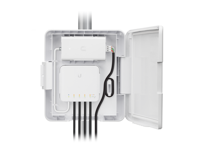 Ubiquiti, Flex Switch kültéri IP67-es ház + Ethernet patch kábel és 60W PoE adapter