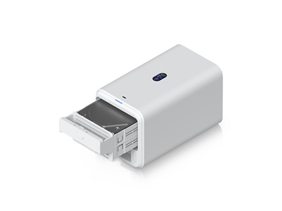 Ubiquiti, UNAS 2, fehér
